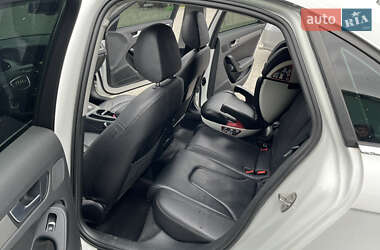 Седан Audi A4 2014 в 