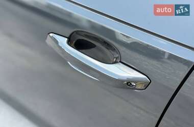 Седан Audi A4 2017 в 