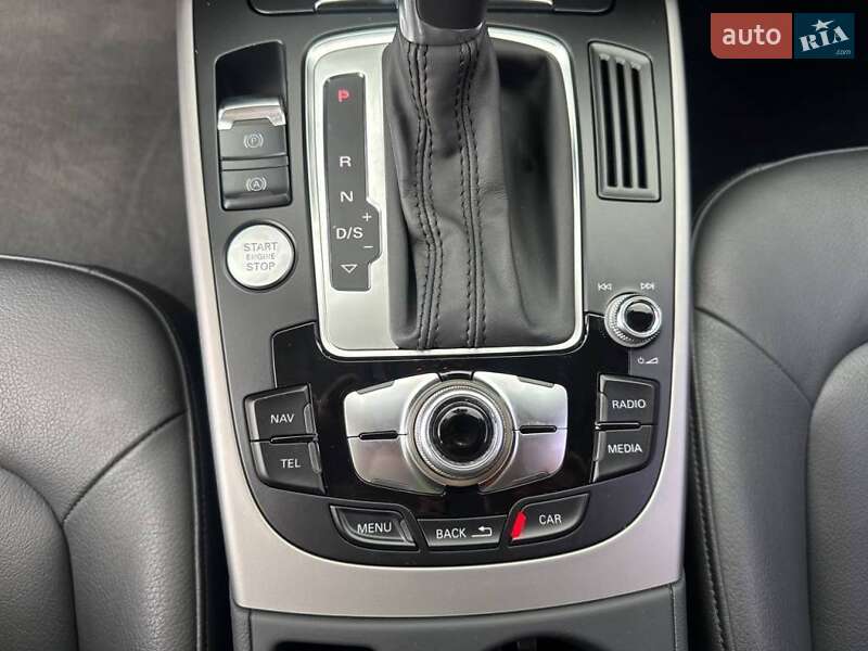Седан Audi A4 2014 в Киеве