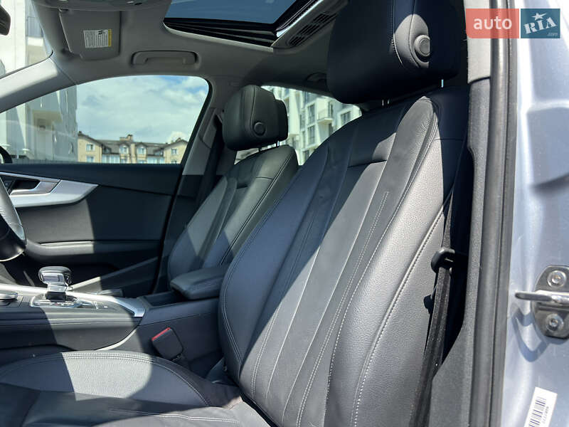 Седан Audi A4 2017 в Ужгороді