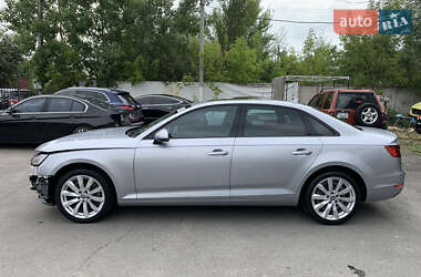 Седан Audi A4 2017 в 