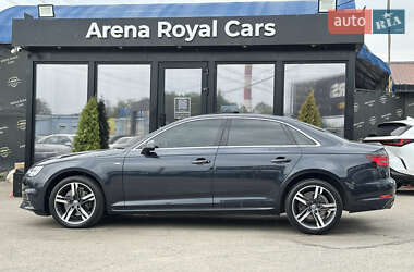 Седан Audi A4 2018 в 