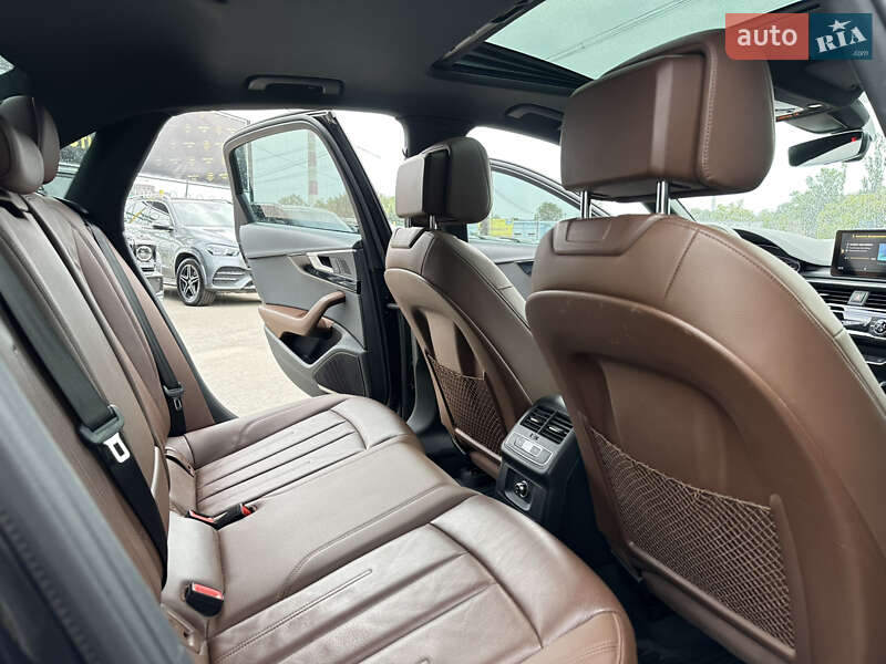 Седан Audi A4 2018 в Харкові
