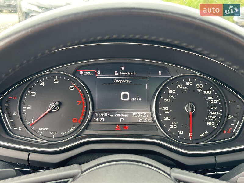 Седан Audi A4 2018 в Харкові