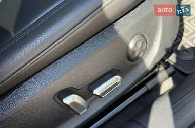Седан Audi A4 2012 в 
