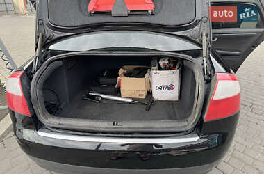 Седан Audi A4 2001 в 