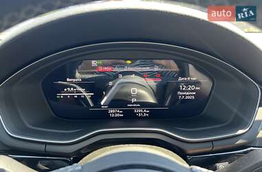 Седан Audi A4 2023 в 