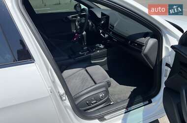 Седан Audi A4 2023 в 