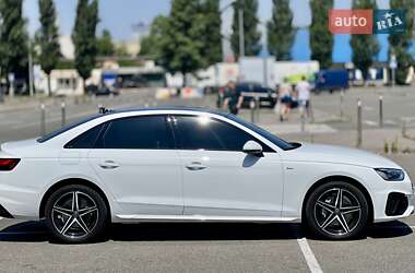 Седан Audi A4 2023 в 