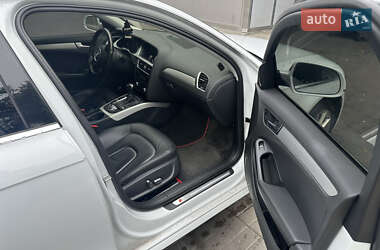 Седан Audi A4 2015 в 