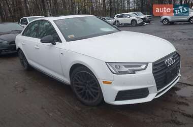 Седан Audi A4 2018 в 