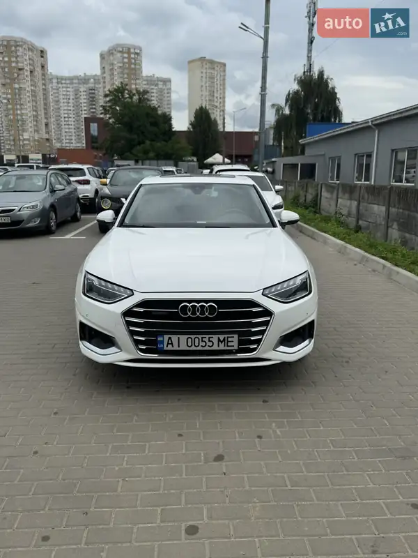 Audi A4 2019 VIN WAUZZZF43LA024185 фото оголошення 13 з 51