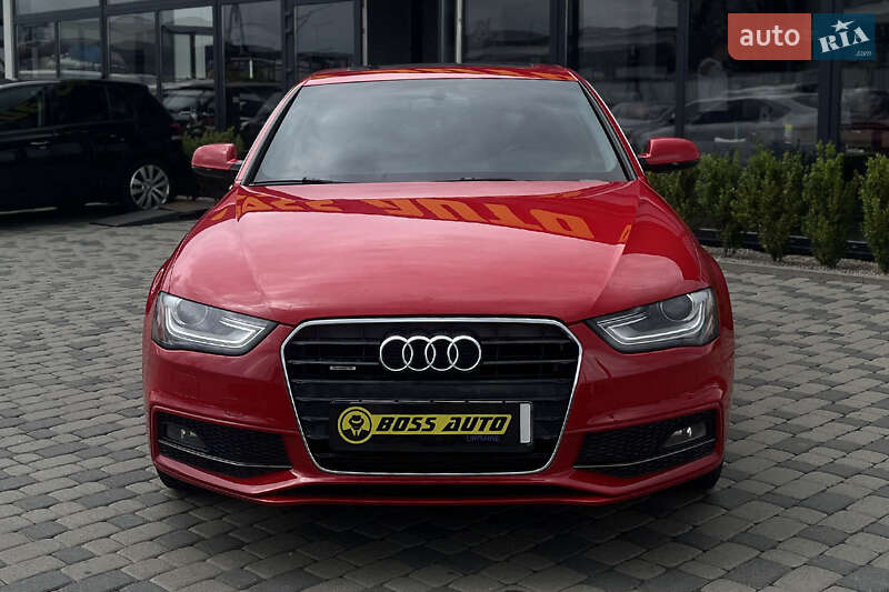 Седан Audi A4 2013 в Мукачевому
