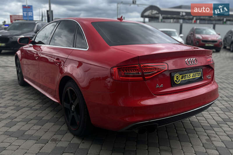 Седан Audi A4 2013 в Мукачевому