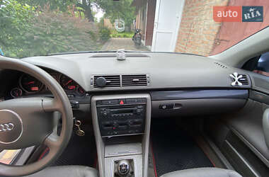 Седан Audi A4 2003 в 
