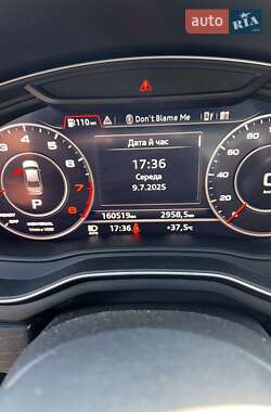 Седан Audi A4 2019 в 