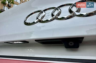 Седан Audi A4 2017 в 