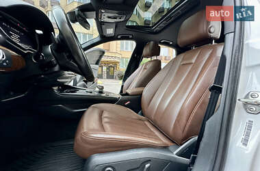 Седан Audi A4 2017 в 