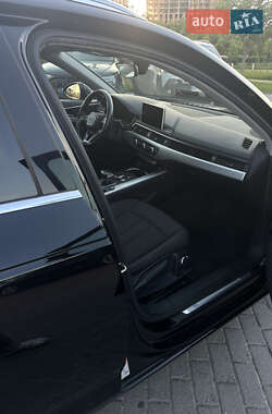 Универсал Audi A4 2017 в 