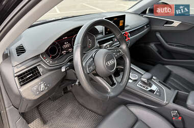 Седан Audi A4 2018 в 