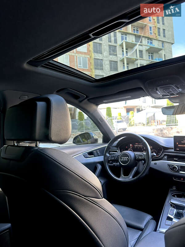 Седан Audi A4 2016 в Львові