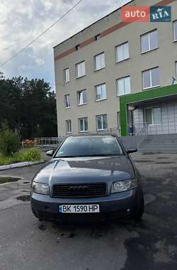 Седан Audi A4 2001 в 