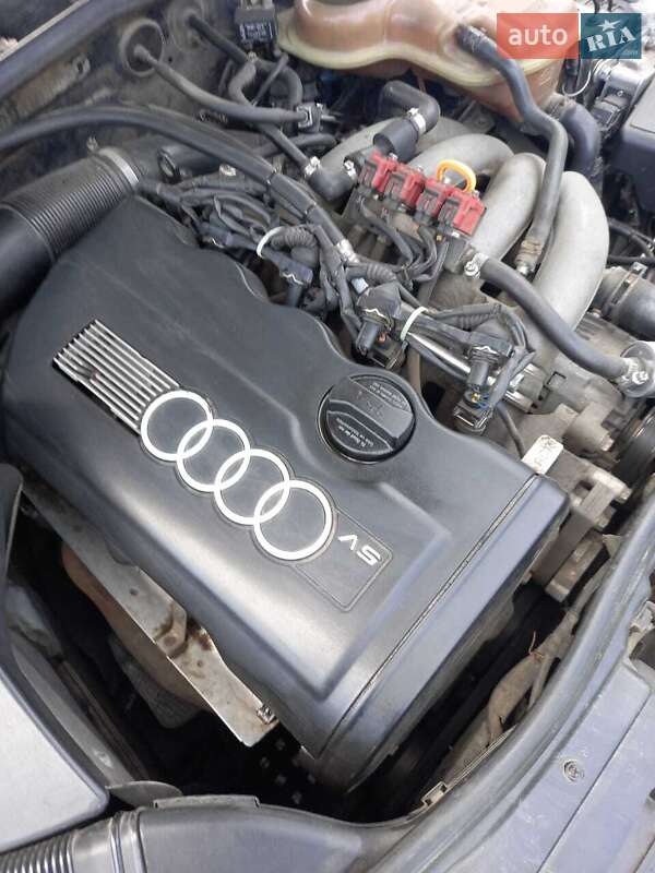 Универсал Audi A4 1997 в Умани