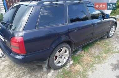 Универсал Audi A4 1997 в 