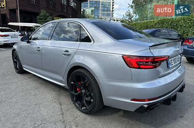 Седан Audi A4 2017 в Дніпрі