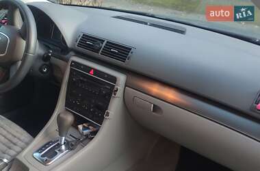 Седан Audi A4 2005 в 