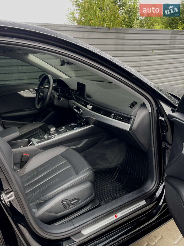Седан Audi A4 2017 в Ірпені
