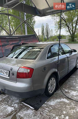 Седан Audi A4 2002 в 
