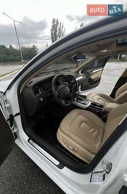 Седан Audi A4 2014 в 