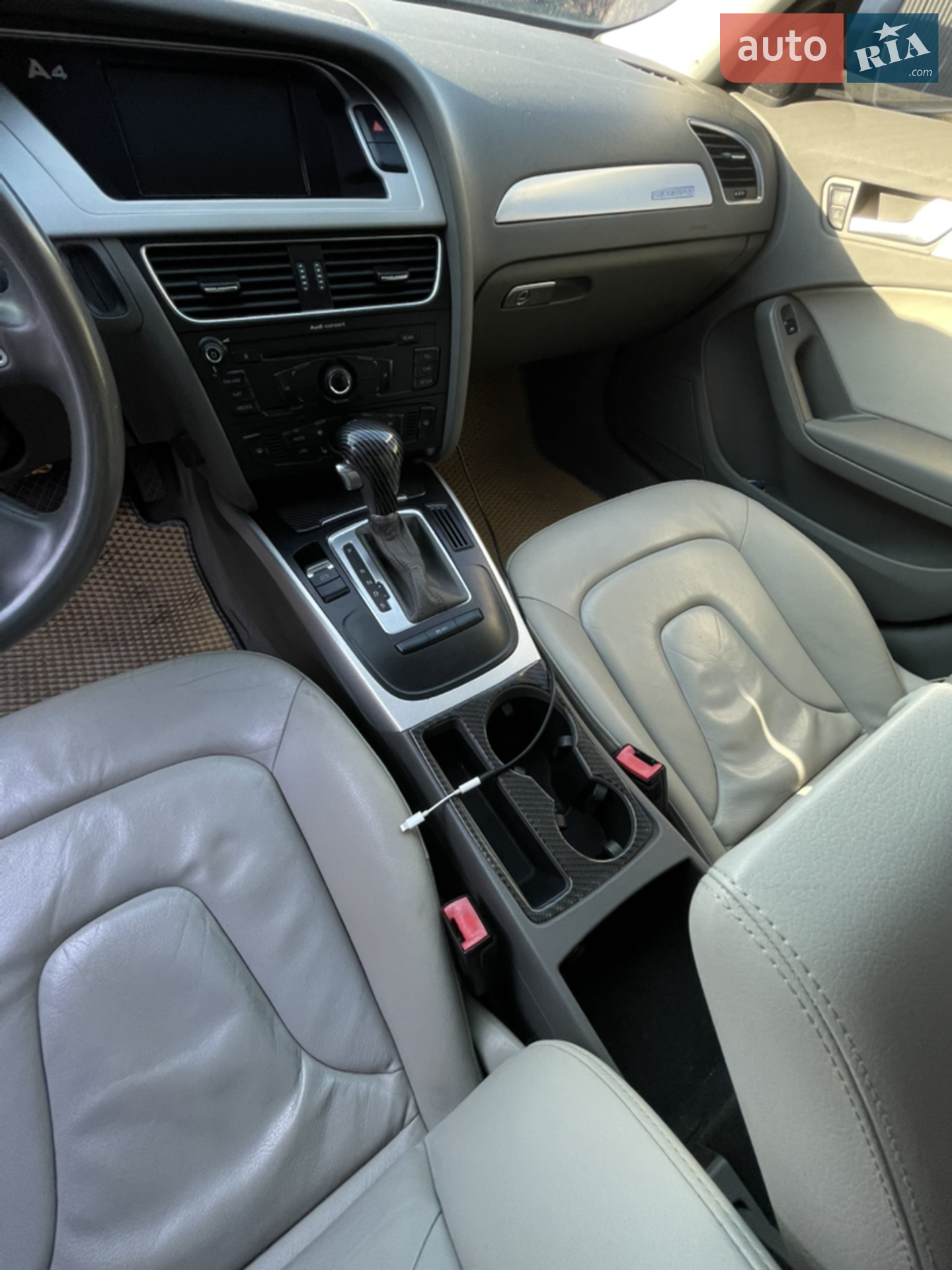 2011 Audi A4 - мініатюра 7