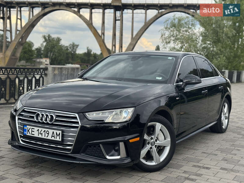 Audi A4 2019