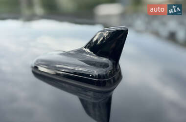 Седан Audi A4 2019 в 