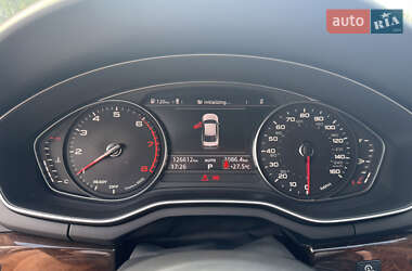 Седан Audi A4 2019 в Днепре