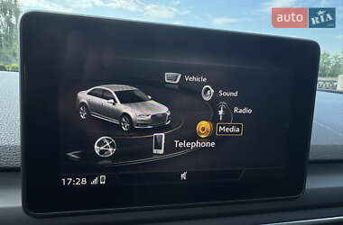 Седан Audi A4 2019 в Днепре