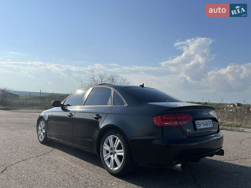 Седан Audi A4 2009 в Запоріжжі