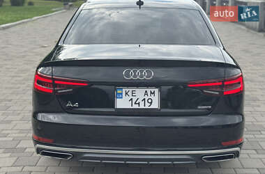 Седан Audi A4 2019 в 