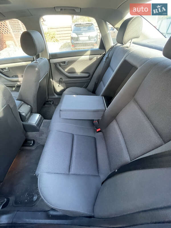 Седан Audi A4 2002 в Івано-Франково