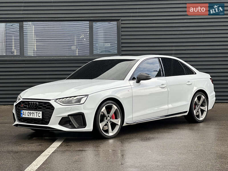 Седан Audi A4 2023 в Києві