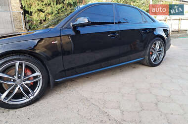 Седан Audi A4 2014 в 