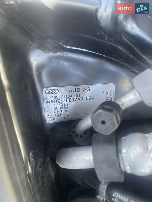 Седан Audi A4 2006 в Коростышеве