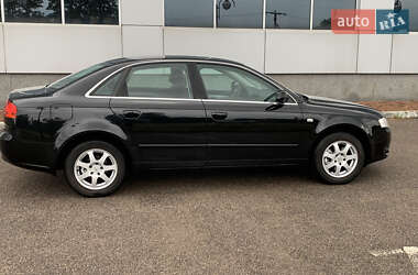 Седан Audi A4 2006 в 