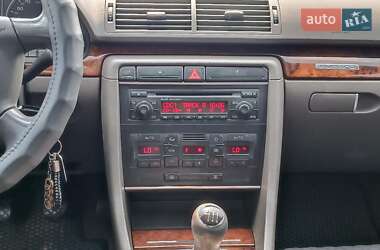 Седан Audi A4 2005 в 