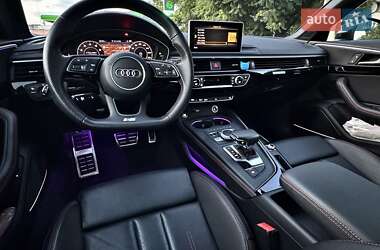 Седан Audi A4 2018 в Одесі