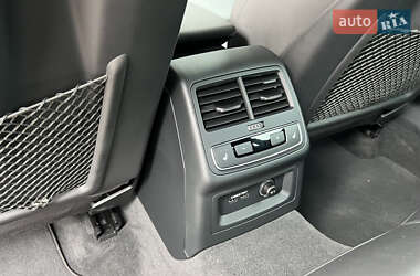 Седан Audi A4 2020 в 