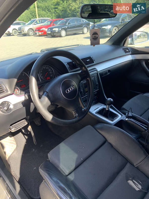 Універсал Audi A4 2004 в Ужгороді