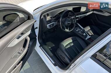 Седан Audi A4 2016 в 